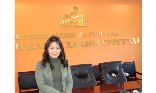 Э.Мөнх-Учрал: Монголчуудаас манж нарт өгсөн хамгийн том бэлэг бол монгол бичиг