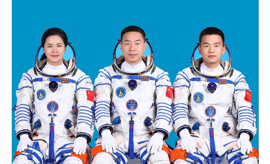 “Shenzhou 19” хөлгийн багийнхан эх дэлхий рүү ирж байна
