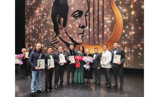 ОХУ: Монгол дуучид "Орфей" уралдааны нэг, гуравдугаар байрыг эзэллээ