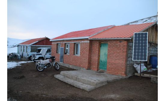 70 гаруй малчин айл өвөлжөөний байшинтай  болжээ