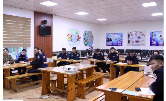Дотоод хэргийн их сургуулийн багш, албан хаагчдыг TOEFL-ийн оноотой болгоно