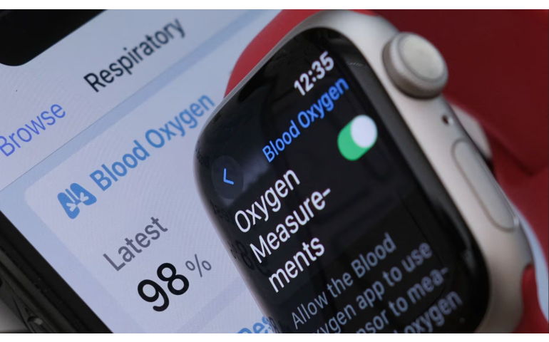 “Apple Watch”-ын өгсөн мэдээллээр хүний амь аварчээ