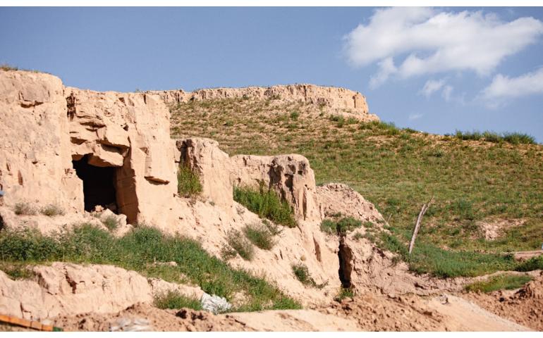 Ордосын Салаа-Уснаас 50 мянган жилийн өмнөх олдвор олдлоо