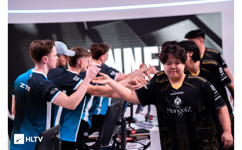 “Esports Wold Cup”: “Mongolz” шөвгийн наймд шалгарлаа